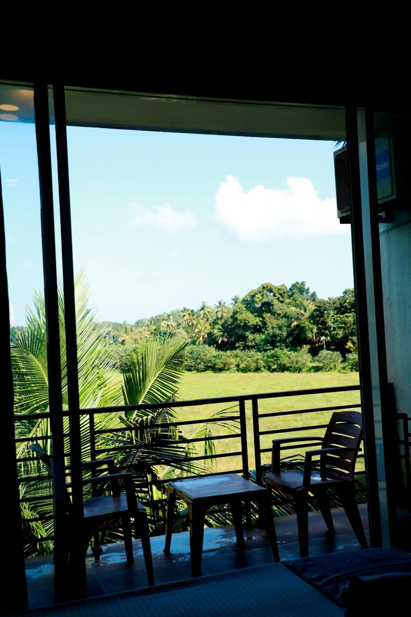 Green Edge Villa Hikkaduwa Exterior photo